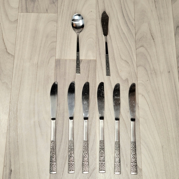 VTG Rogers Co Stainless Korea Flatware Floral Stanley Roberts Srb274 - 39 Pieces - Picture 15 of 15